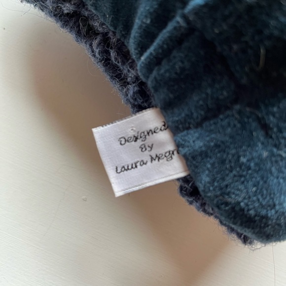 Chandler 4 Corners mini hooked pillow with buoys - Picture 4 of 4